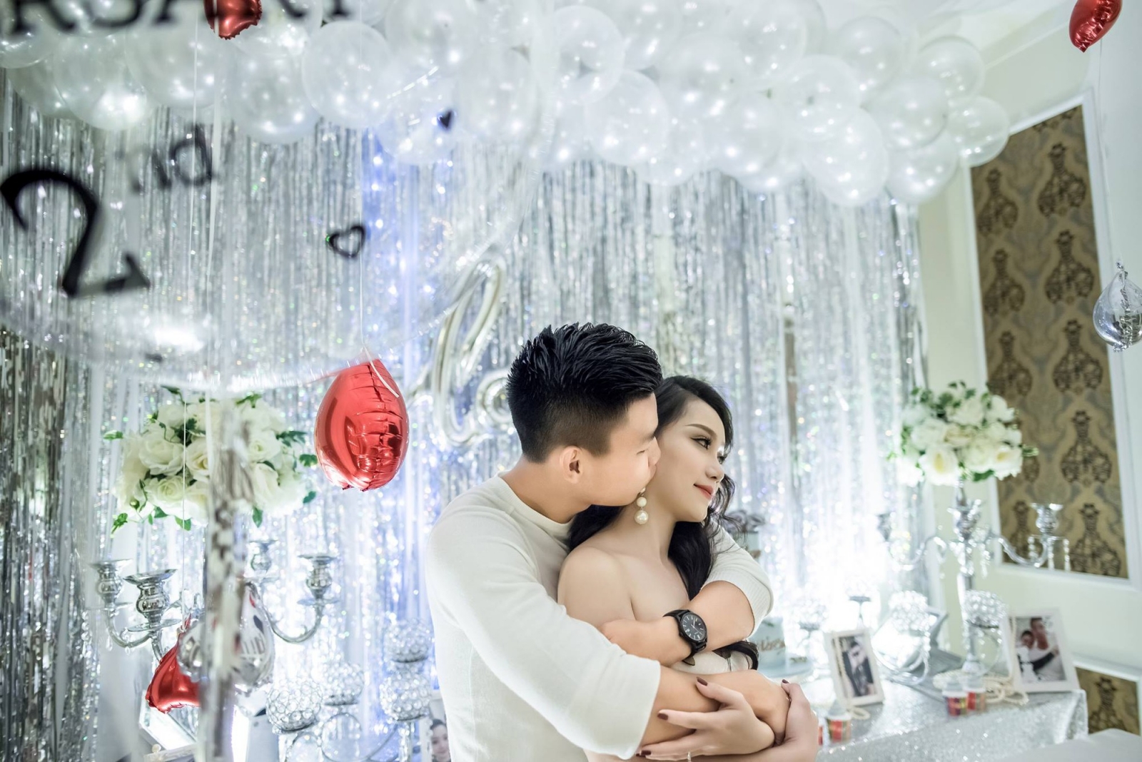 Trái tim tan chảy khi khi thấy hành động của các cầu thủ U23 dành cho người yêu Trái tim tan chảy khi khi thấy hành động của các cầu thủ U23 dành cho người yêu